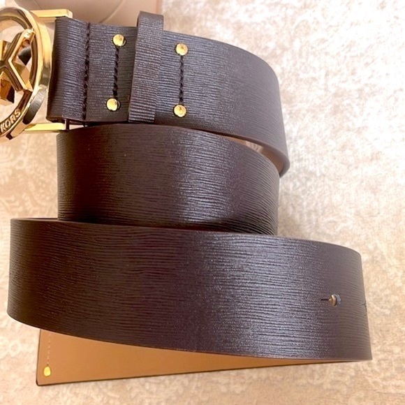 Brand New Michael Kors Genuine Leather Brown Belt w/ Round Gold Tone Buckle - Picture 4 of 15